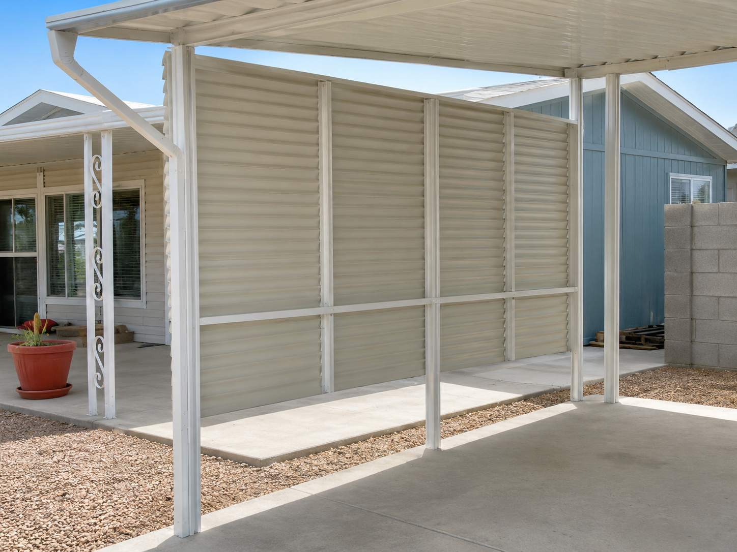 Privacy screen installed on a mobile home patio