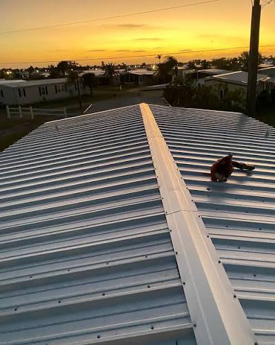 White metal roof installed on a mobile home by Cal Star
