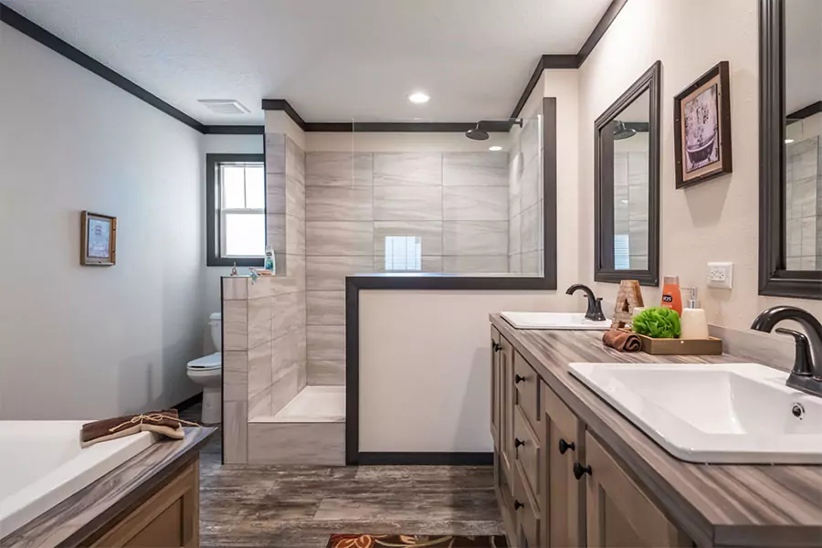 Practical Design Tips for Renovating Mobile Home Bathrooms in Los Angeles County